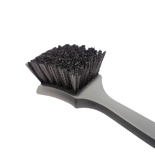 PERIE PENTRU CURĂȚAREA ANVELOPELOR